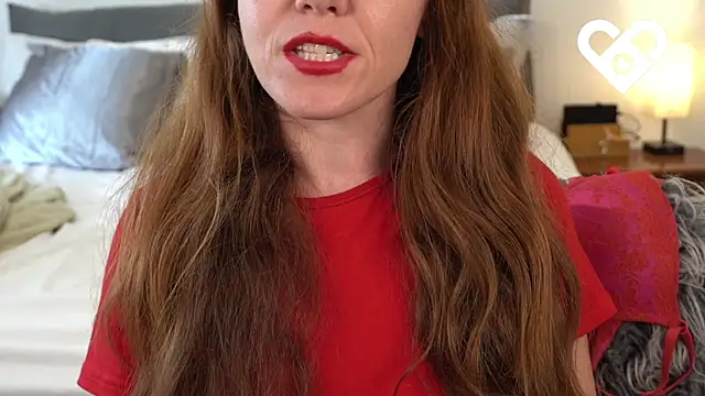 Snapshot of leverageurassets chatting on 02.26.25 leverageurassets online show from 02.26.25