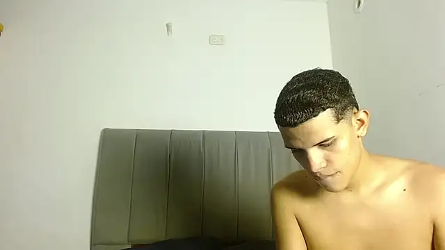 Jose And Daniel online show from 06.26.26