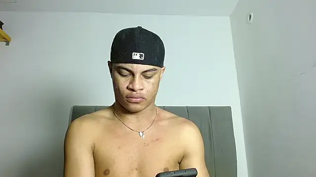 Jose And Daniel online show from 07.10.26