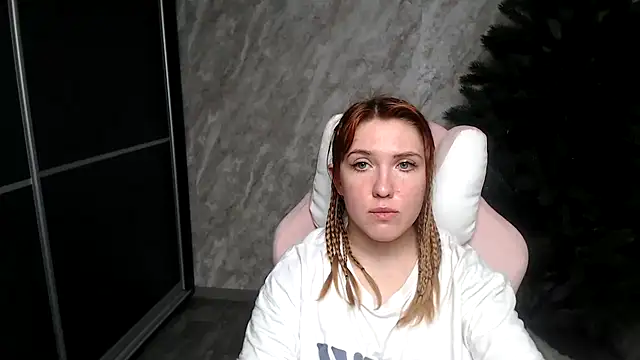 Reginasmilee online show from 01.10.26