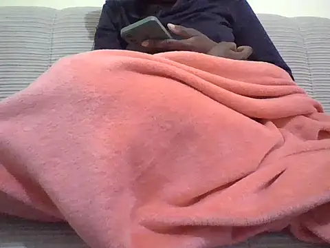 Snapshot of Savannah_Leex chatting on 07.25.26 Savannah Leex online show from 07.25.26
