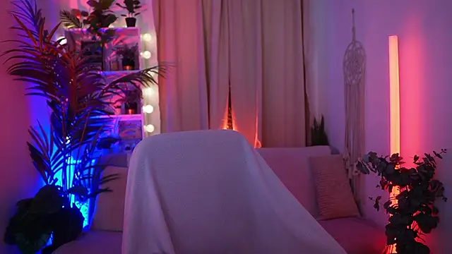Anna Leah  online show from 07.02.26