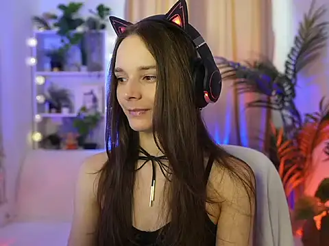 Anna Leah  online show from 07.26.26