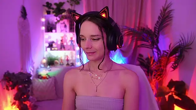 Anna Leah  online show from 07.29.26