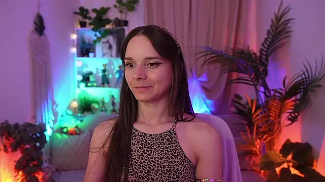 Anna Leah  online show from 08.04.26