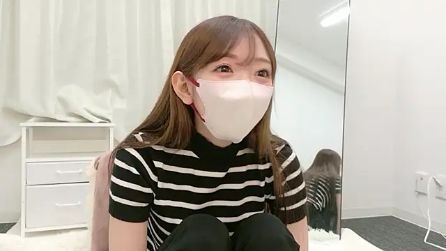 Snapshot of miuchan_v chatting on 07.02.26 miuchan v online show from 07.02.26