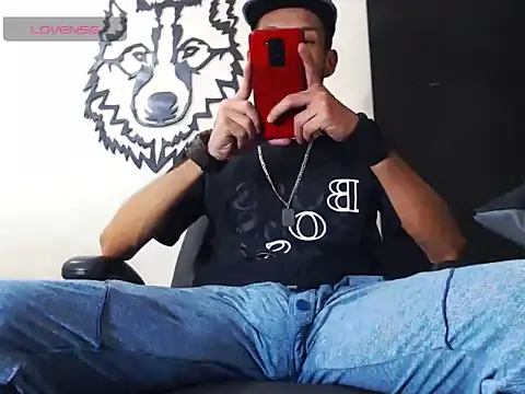 Snapshot of WOLFMONSTERDICK chatting on 12.06.24 WOLFMONSTERDICK online show from 12.06.24