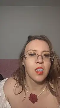Snapshot of AriaEaston chatting on 06.29.26 AriaEaston online show from 06.29.26