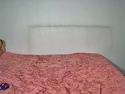 Zuzi01 online show from 06.27.26