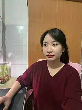 QuynhAnh68 online show from 07.04.26