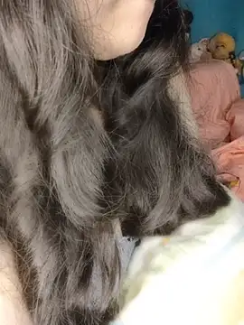 VictoriaBloom25 online show from 07.12.26