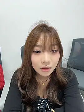Snapshot of liangliang-888 chatting on 07.04.26 liangliang-888 online show from 07.04.26