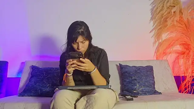 Snapshot of anthonia_soler chatting on 07.06.26 anthonia soler online show from 07.06.26