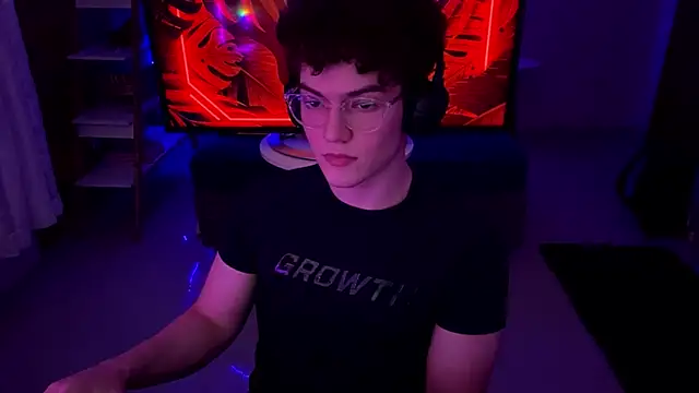 twinkzinhobr online show from 07.30.26
