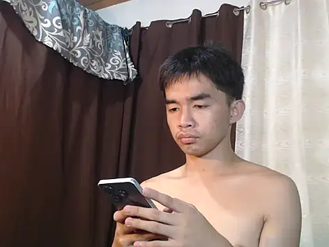 HotNextDoor online show from 07.07.26