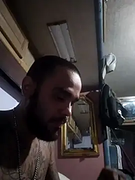 Snapshot of chipblu chatting on 07.11.26 chipblu online show from 07.11.26