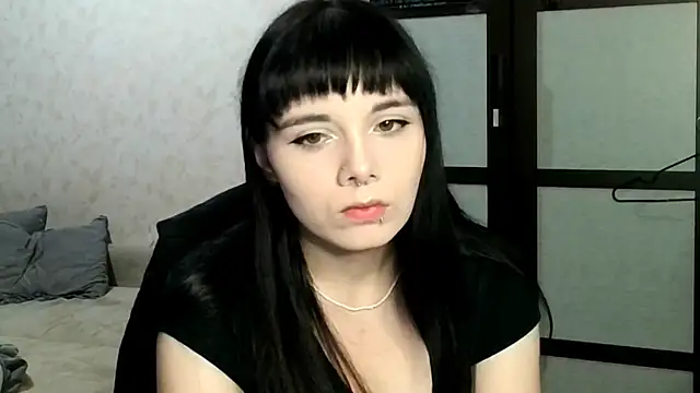 Snapshot of moresunshine chatting on 07.13.26 moresunshine online show from 07.13.26
