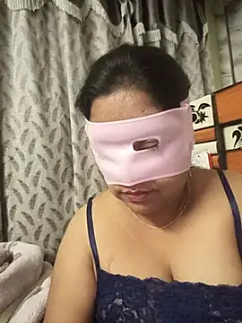 Janu-hot1 online show from 08.06.26