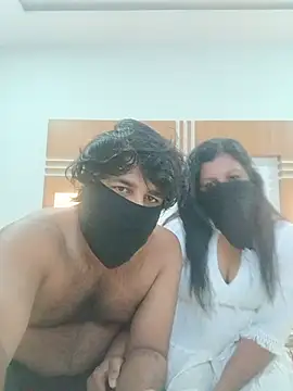 Snapshot of Fantacycouples chatting on 07.19.26 Fantacycouples online show from 07.19.26