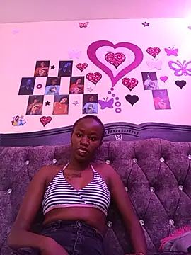 Snapshot of sweet_furahaa chatting on 07.16.26 sweet furahaa online show from 07.16.26