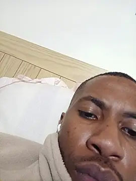IAmYourGuy420 online show from 07.12.26