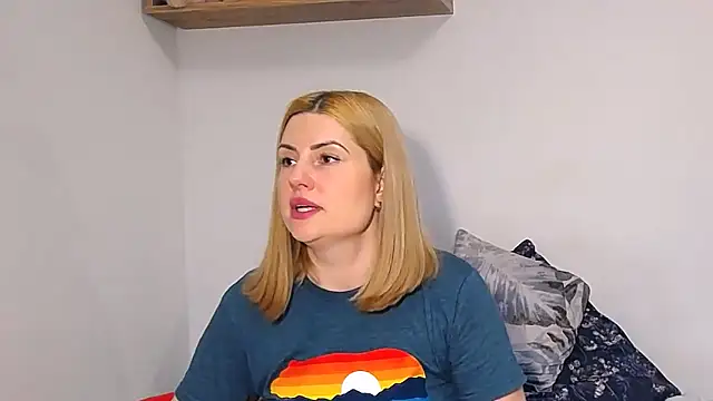 alisenties online show from 02.15.26