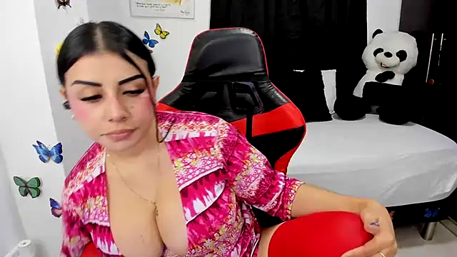 lucy007  online show from 10.01.25