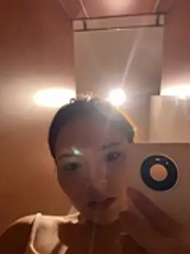 nide-xiaoxue online show from 07.23.26