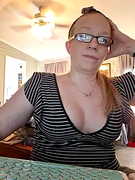 XxMs StarzxX online show from 01.31.25