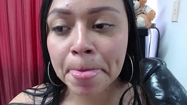 Snapshot of gabriela_grace chatting on 02.03.25 gabriela grace online show from 02.03.25