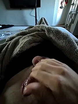 MrInSanIsty online show from 11.19.25