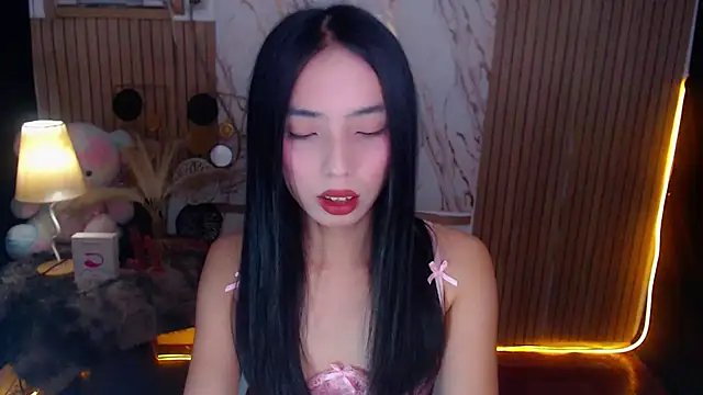 Trans yvone online show from 07.22.26