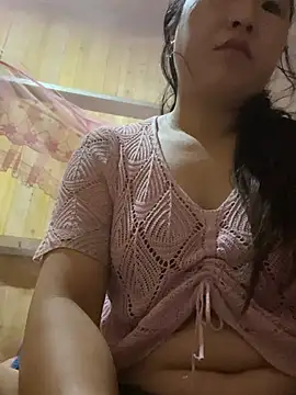 Snapshot of vyanh1 chatting on 07.22.26 vyanh1 online show from 07.22.26