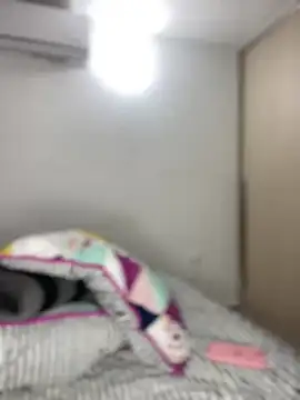 Snapshot of riri_brunnete chatting on 02.25.25 riri brunnete online show from 02.25.25