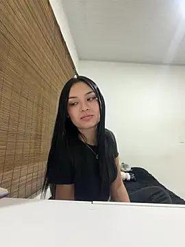 Isa-Gomezz online show from 07.24.26