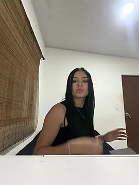 Isa-Gomezz online show from 07.30.26
