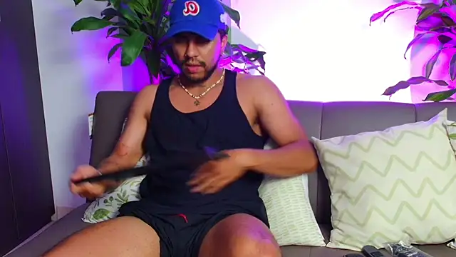 Snapshot of SebasAllen chatting on 07.27.26 SebasAllen online show from 07.27.26