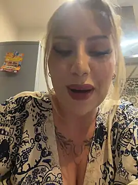 mila kween online show from 07.24.26
