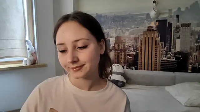 Snapshot of EvaSoShy chatting on 08.01.26 EvaSoShy online show from 08.01.26