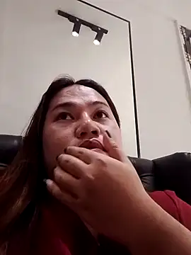 Andrea0414 online show from 02.28.25