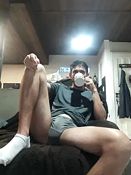 Juansilvajr online show from 08.03.26