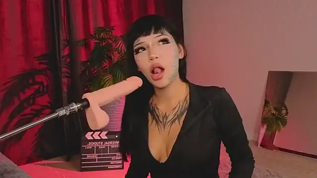 Snapshot of Kotickmav chatting on 08.03.26 Kotickmav online show from 08.03.26