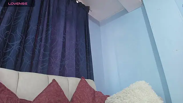 Ebony Dirty online show from 08.03.26