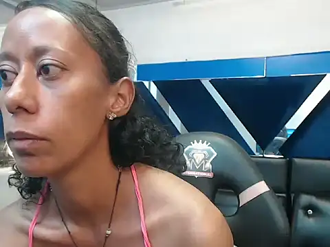 Snapshot of Anastasya-Lopez chatting on 08.06.26 Anastasya-Lopez online show from 08.06.26