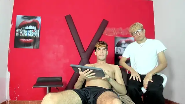 BLACK AND LOVER online show from 08.06.26