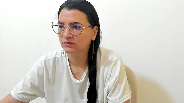 MARILYN GARCIA online show from 11.30.25