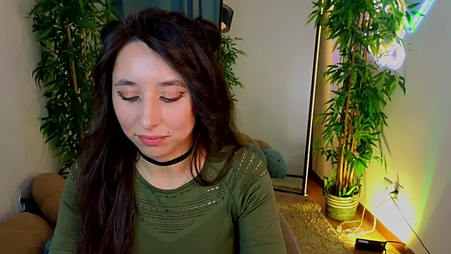 KiraNoir    online show from 08.05.26