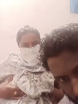 Snapshot of CutYHARISHA chatting on 08.06.26 CutYHARISHA online show from 08.06.26