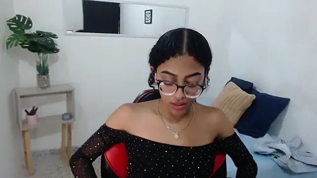 Snapshot of Megan_Fierce chatting on 08.07.26 Megan Fierce online show from 08.07.26
