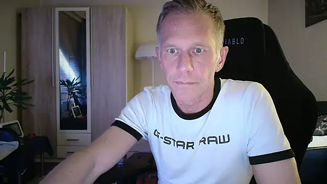slaveboy2016xh online show from 06.09.26